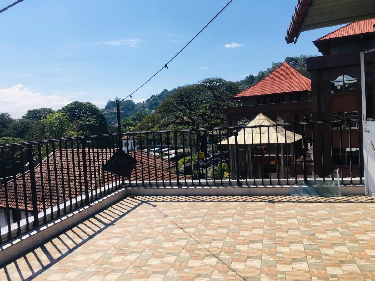 View City Point Kandy Exterior photo